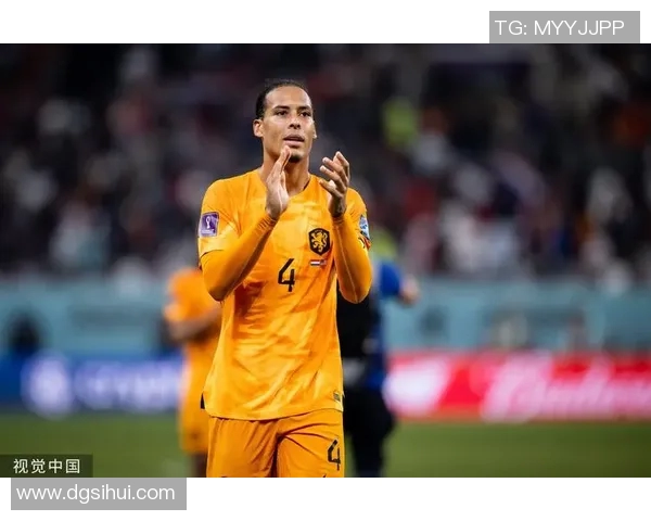 荷兰足球巨星回顾:从库伊特到范戴克的传奇征程 荷兰足球巨星回顾:从库伊特到范戴克的传奇征程